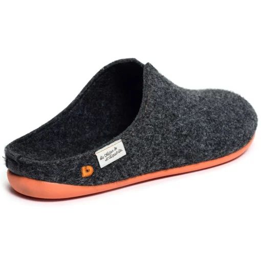 6716 Anthracite