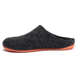 6716 Anthracite