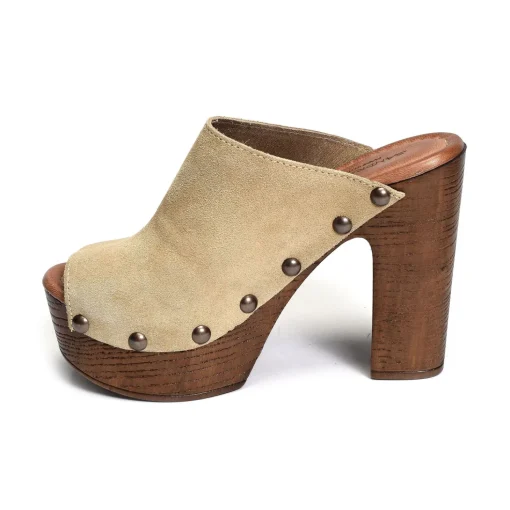 7551 Beige