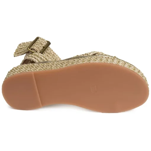 699 Beige