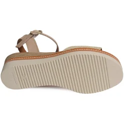 569 Beige