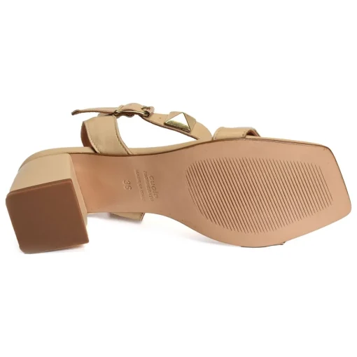 1412 Beige