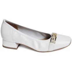 15590 Blanc