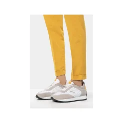 02831 Blanc