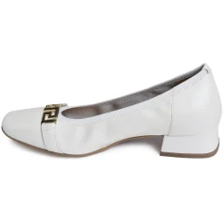 15590 Blanc