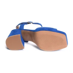 28374 Bleu