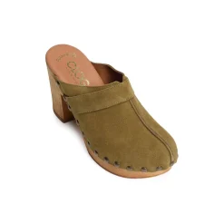 825 C Kaki