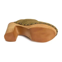 825 C Kaki