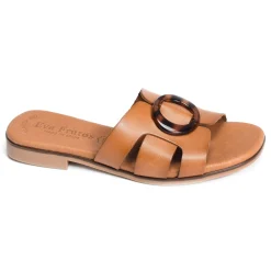 3064 Camel