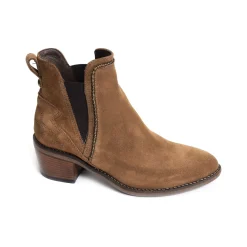 16791 Camel