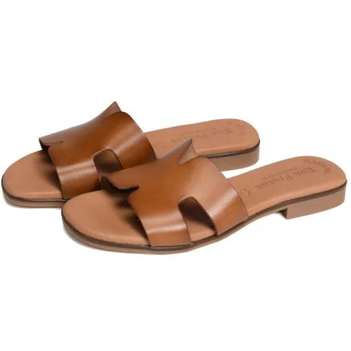 3053 Camel