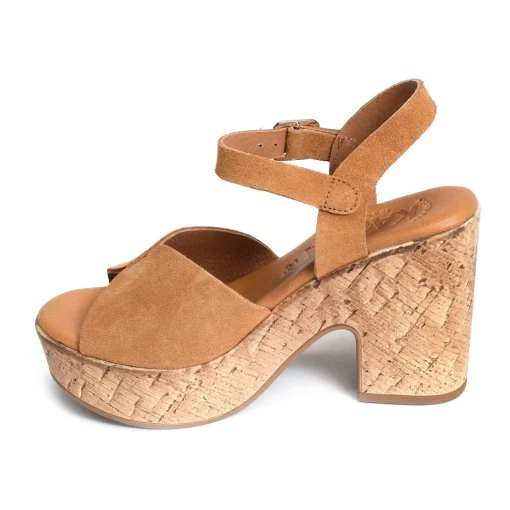875 Camel