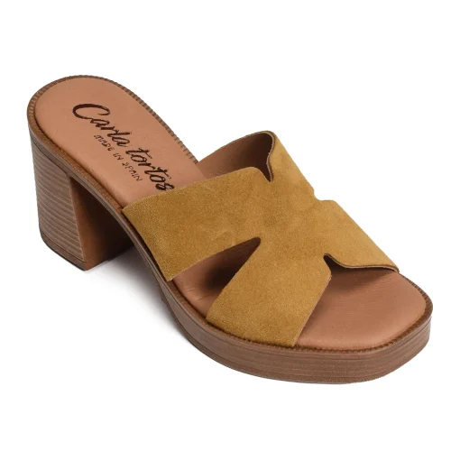 78539 Camel