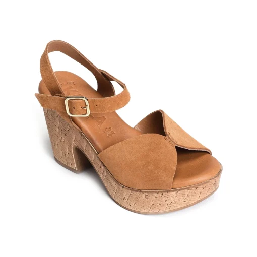 875 Camel