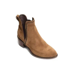 16791 Camel
