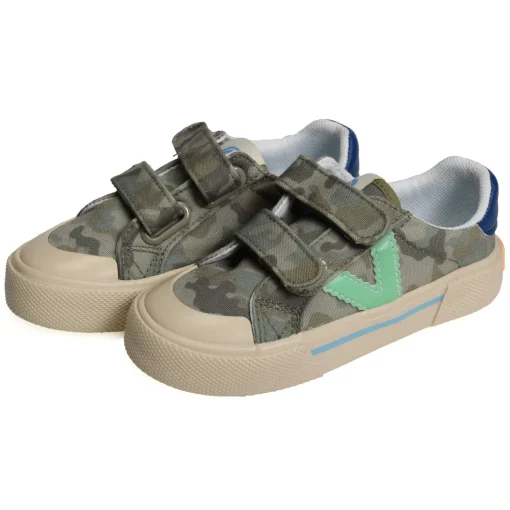 1065196 Camouflage