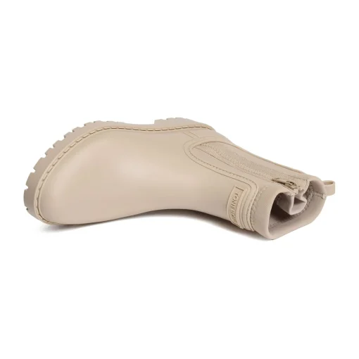 CLAIS Beige