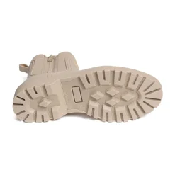CLAIS Beige
