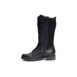 D8381 Noir