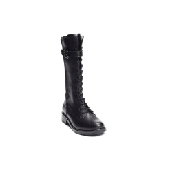 D8381 Noir