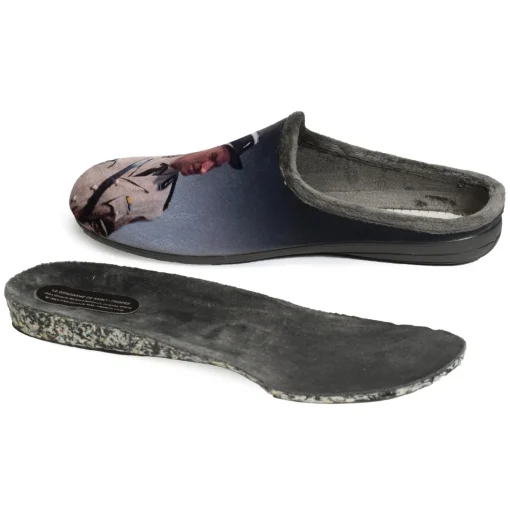 6772 Gris