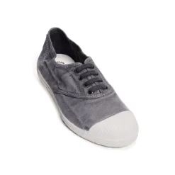 102 Gris