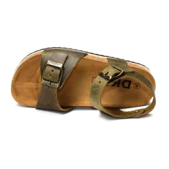 7608 Kaki