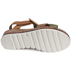 MAGNABE Kaki