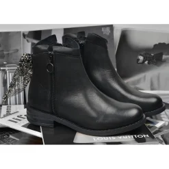 NANDA Noir
