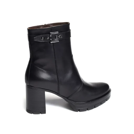 11853 Noir