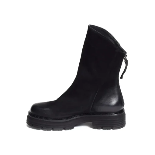 3270 Noir