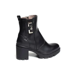 05860 Noir