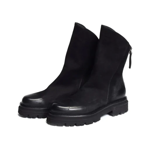 3270 Noir