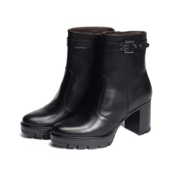 11853 Noir