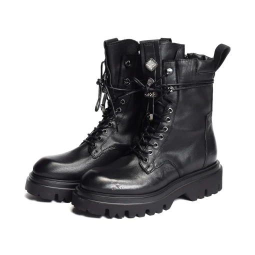 8995 Noir