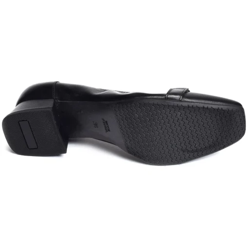 15590 Noir