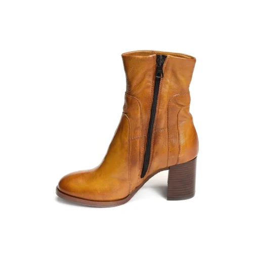 P26206 Miel