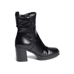P96212 Noir