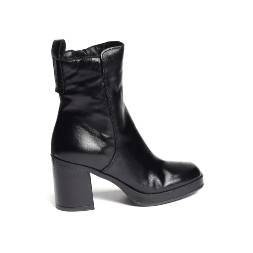 P96212 Noir