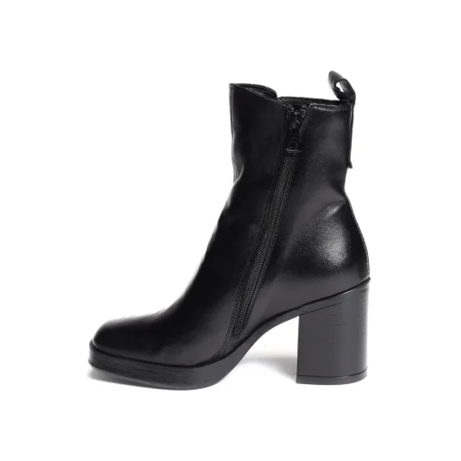 P96212 Noir