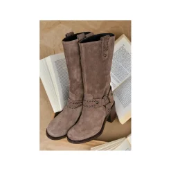 202 Taupe