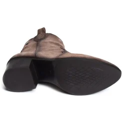 3052 Taupe
