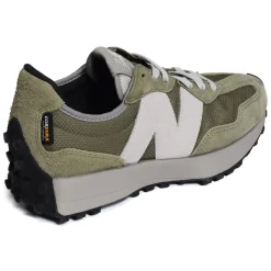 U327 Kaki