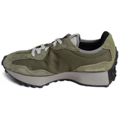 U327 Kaki