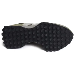 U327 Kaki