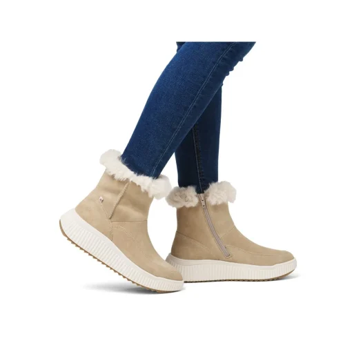 W1772 Beige
